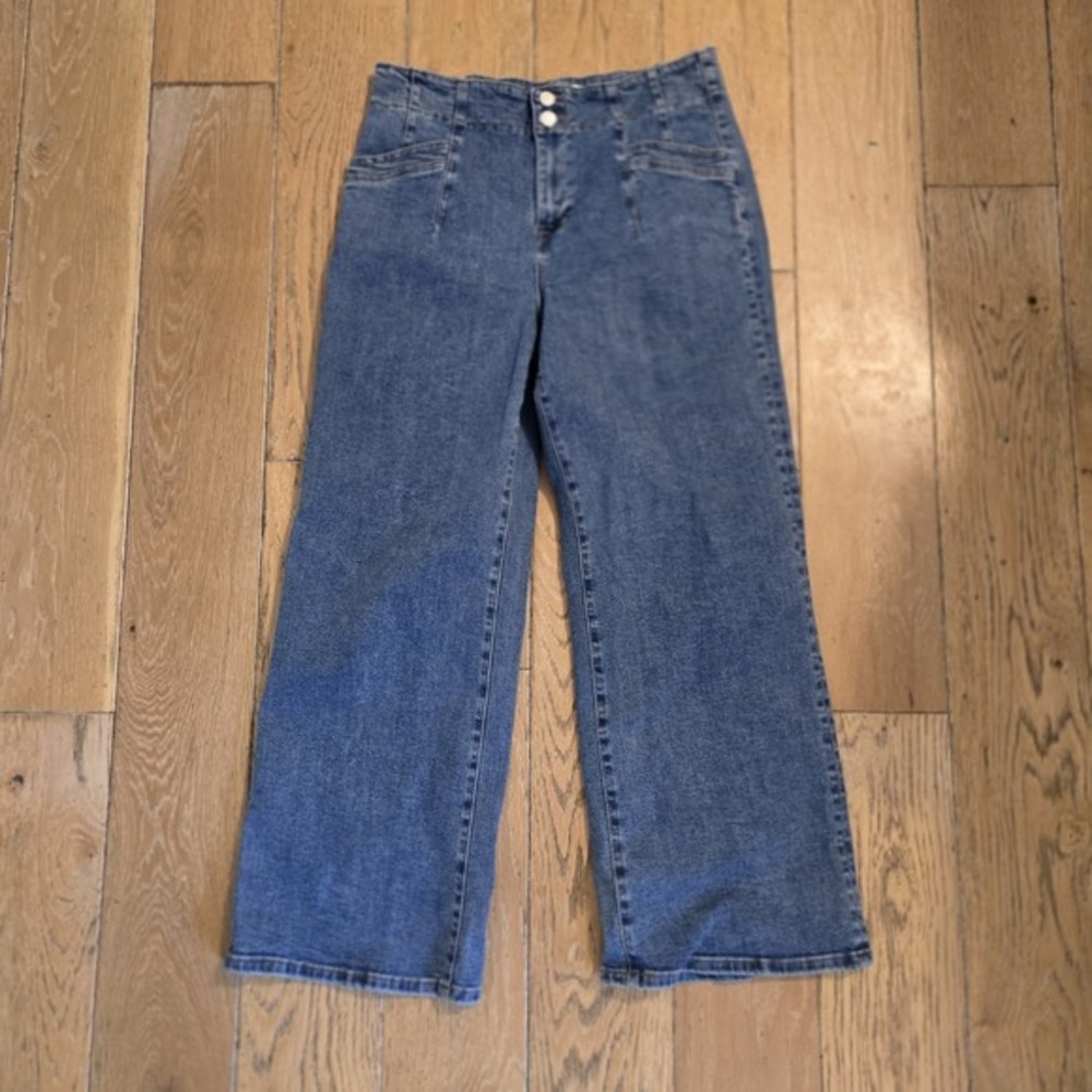 Mica Los‎ Angeles High Rise Wide Leg Woman's Jeans Size 32